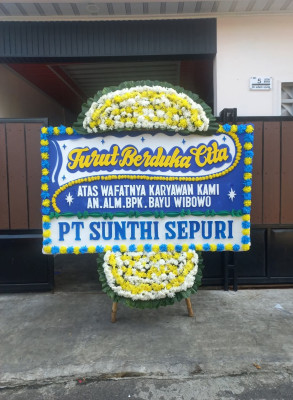 Papan Bunga Duka di Moti Kota