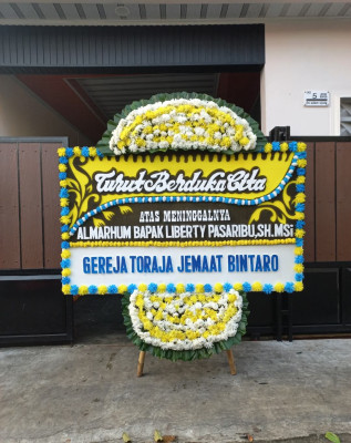 Papan Bunga Duka di Moti Kota